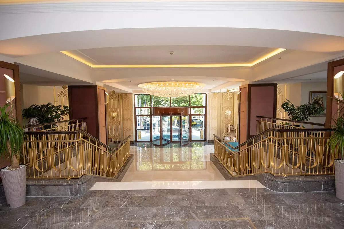 تیفلیس پالاس تفلیس